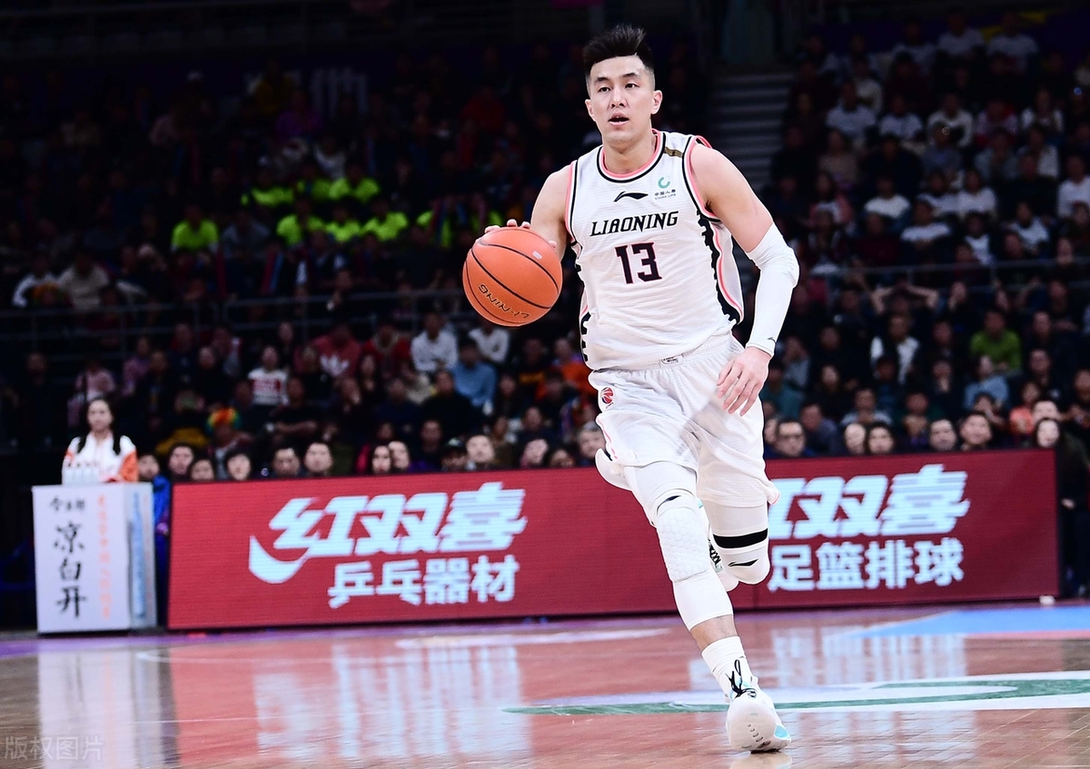 绿城主场告负连续失利局面难挽 